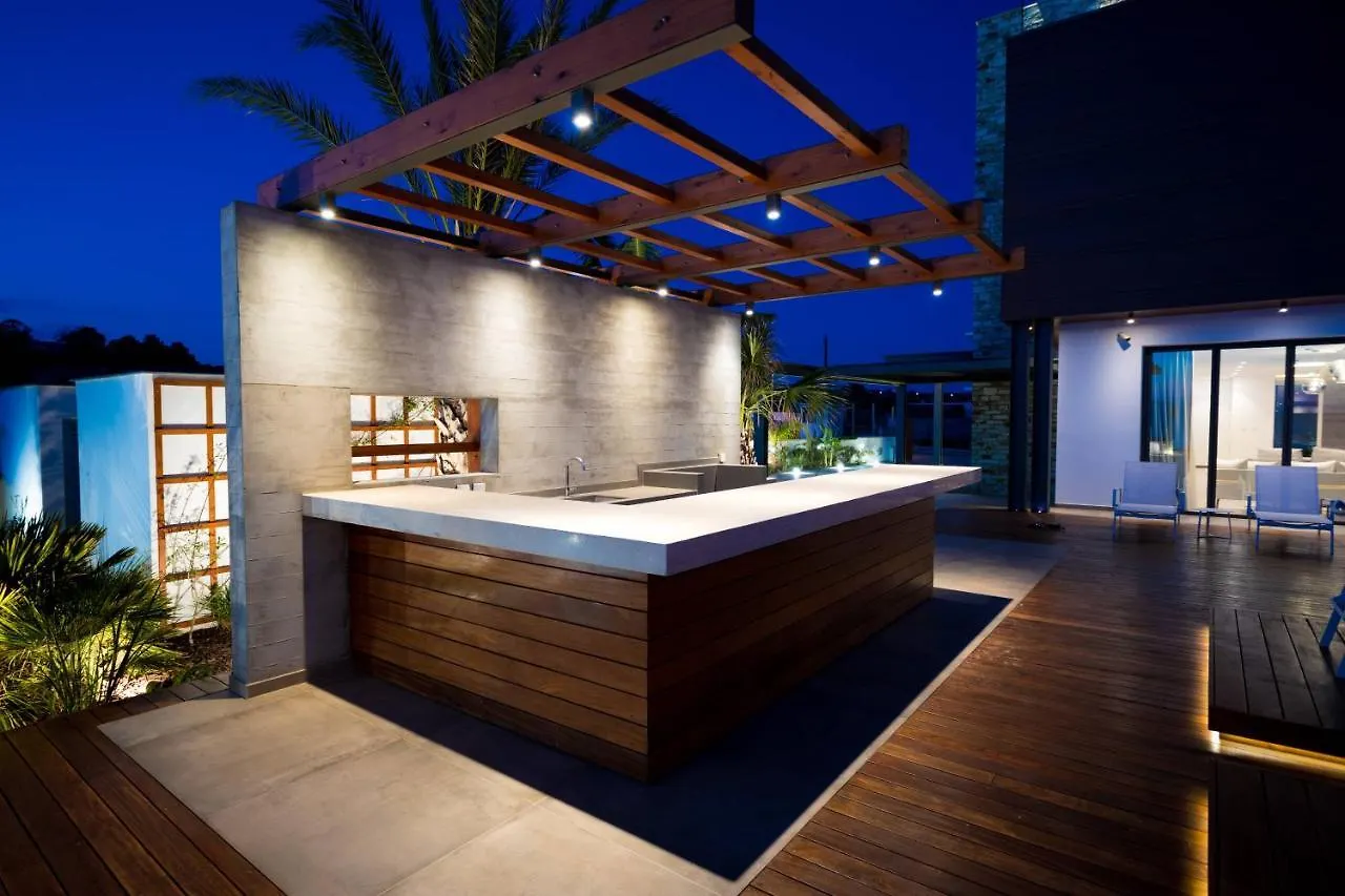 Vivo Mare Beachfront Villas- Blue Diamond Ayía Nápa