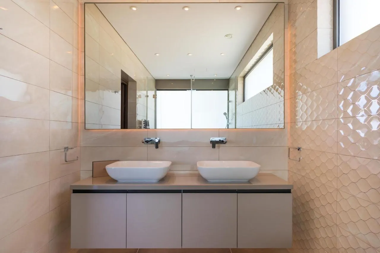 Vivo Mare Beachfront Villas- Blue Diamond Ayía Nápa 0*,  Chypre